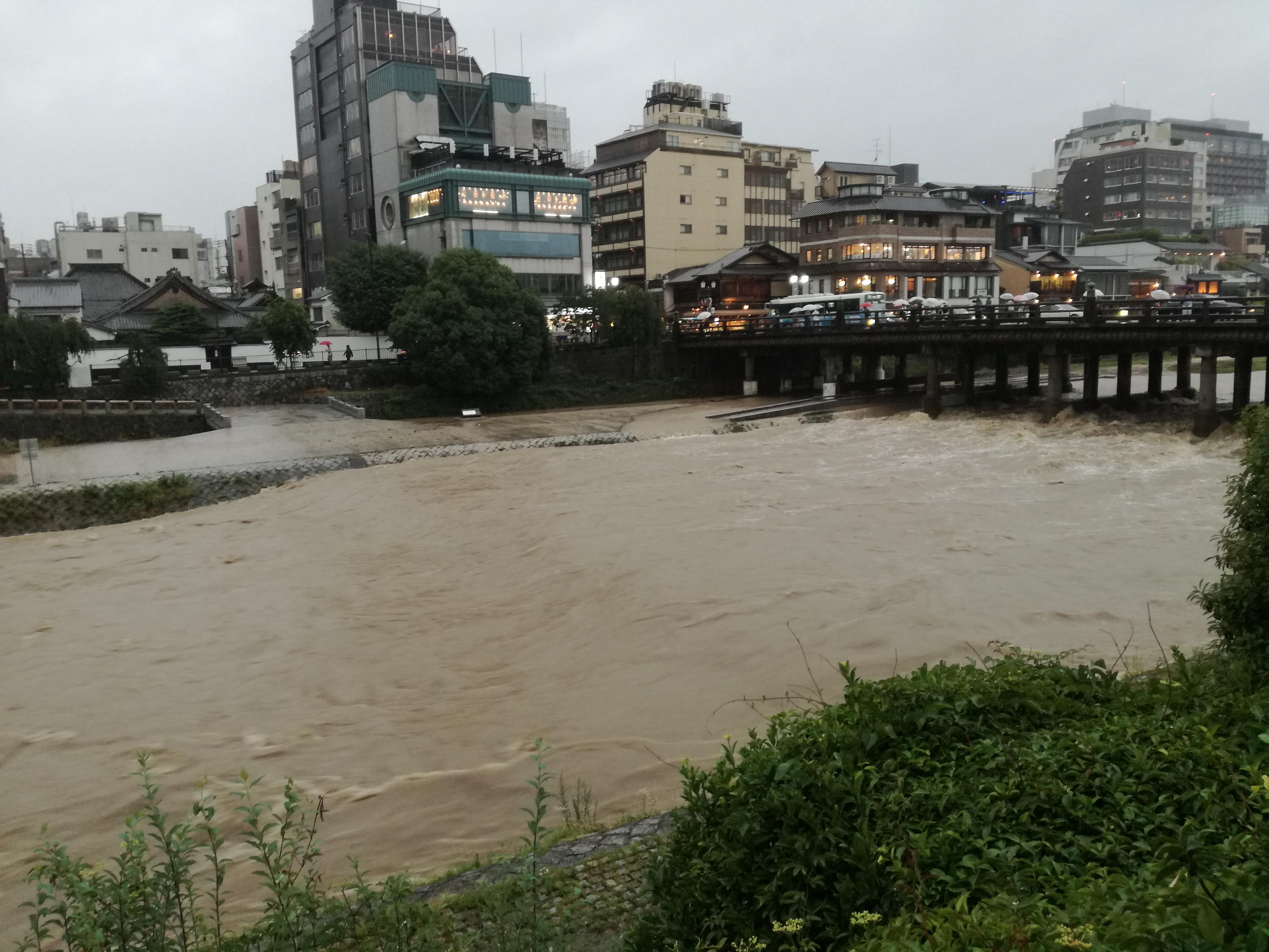 20180705kamogawazosui1